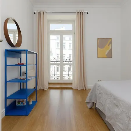 Koszykowa 2-bedroom For 4 Guests In The Center Of By Renters *